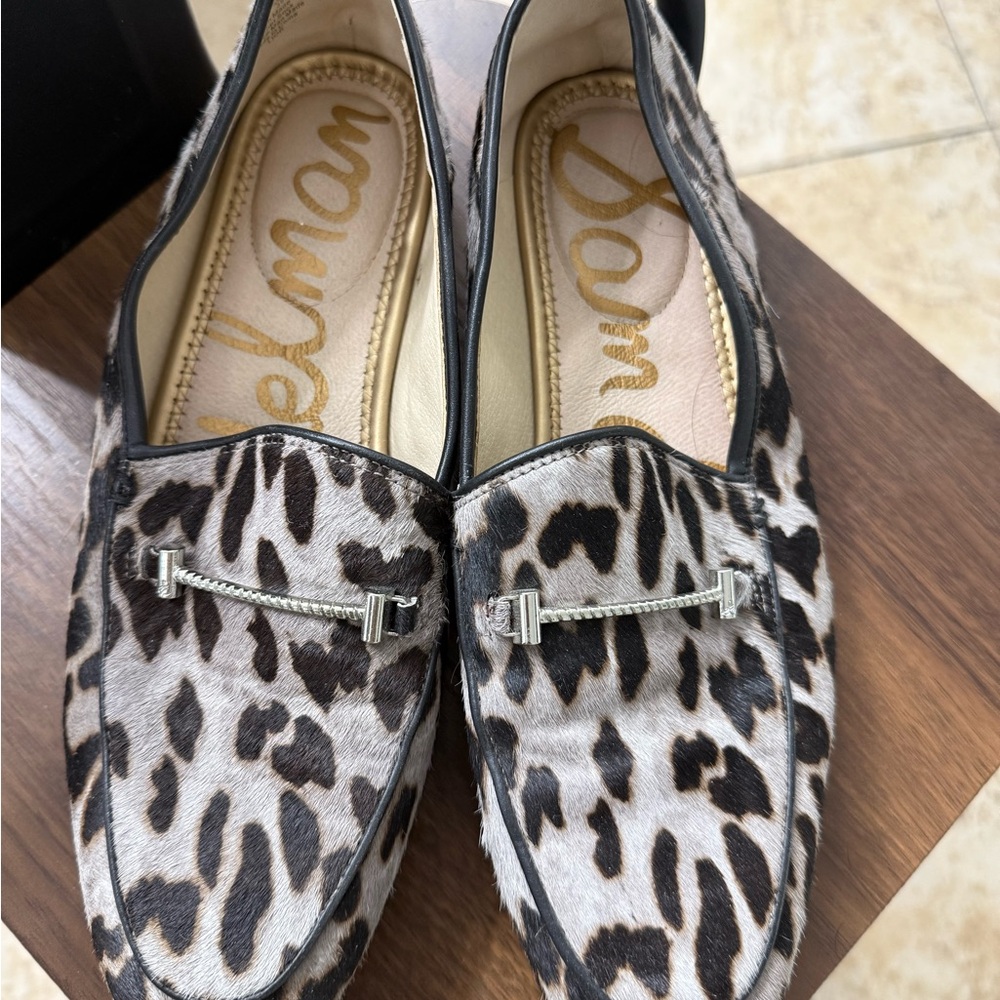 Sam Edelman Brown and Black Flats
